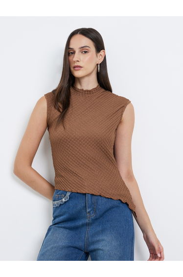 Textured Mock Neck Sleeveless Top