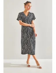 Women's V-Neck Patterned Dress - 2