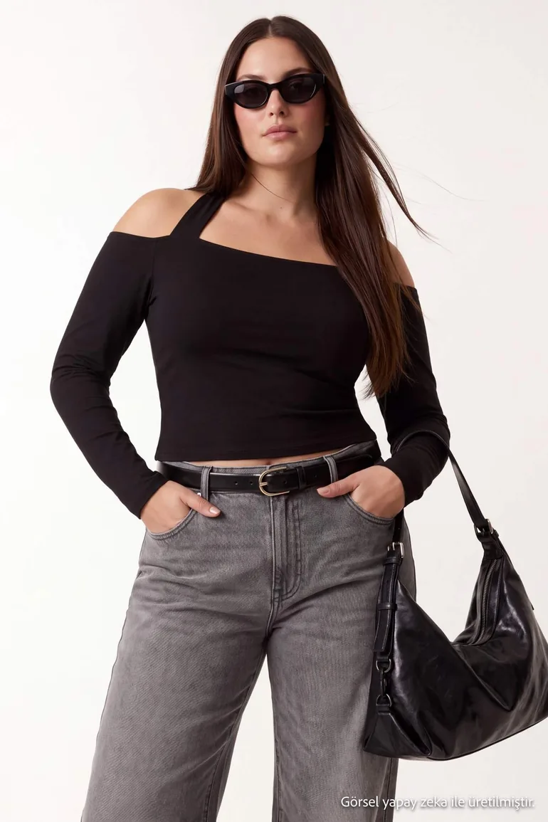 Black Black Square Neck Crop Knitted Blouse Tbbaw27Af00025