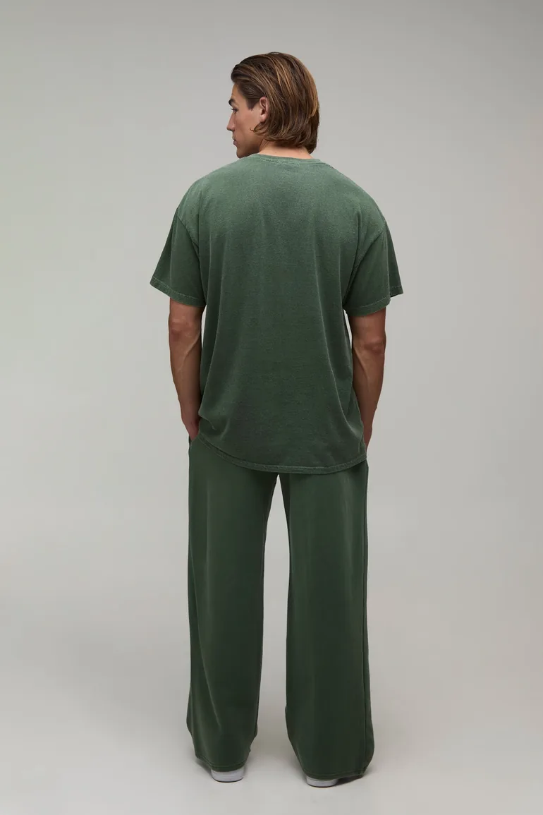 Oversized Overdyed Man Oval Branded T-Shirt - green - 1