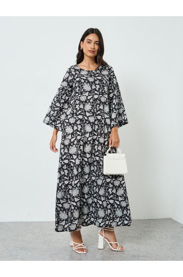 Black Floral Print A-Line Jalabiya