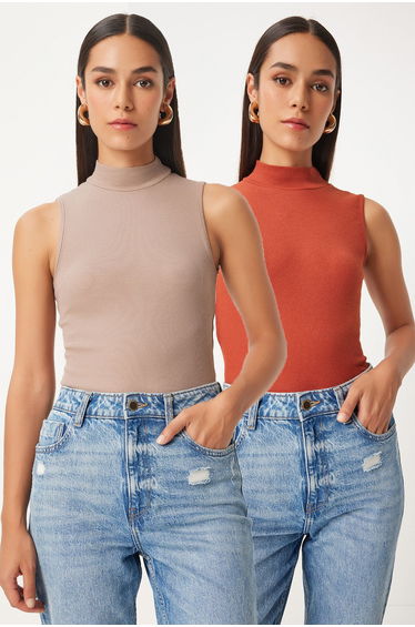 Women's Tile Beige Turtleneck Sleeveless 2-Pack Knitted Blouse