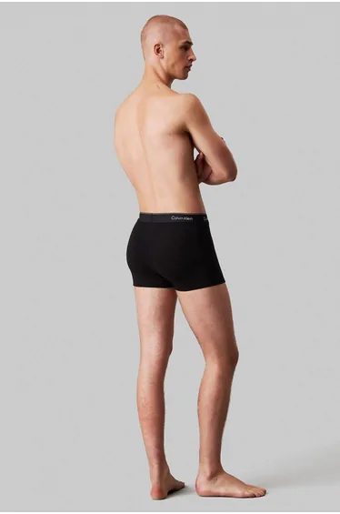 سروال داخلي كالفن كلاين باللون الأسود