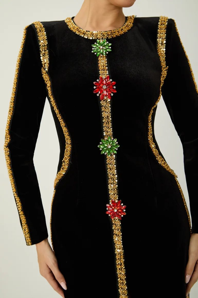 Dramatic Stunner Black Sequin Trim Crystal Brooch Velvet Maxi Dress - 8