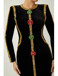 Dramatic Stunner Black Sequin Trim Crystal Brooch Velvet Maxi Dress - 8