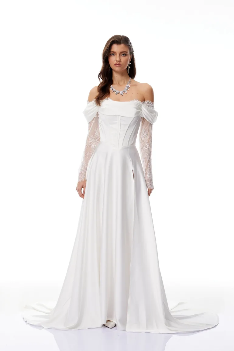 Víctor White Off-Shoulder Lace Panel Maxi Dress