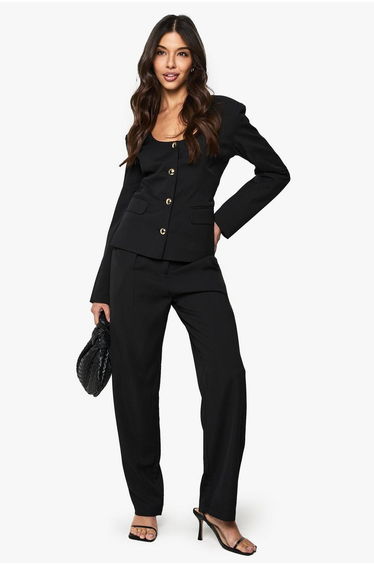 Scoop Neck Button Front Fitted Blazer - black
