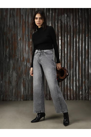 High Rise Faded Straight Fit Jeans