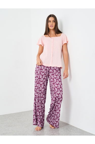Square Neck Lettuce Hem Top and Paisley Print Pyjama Set