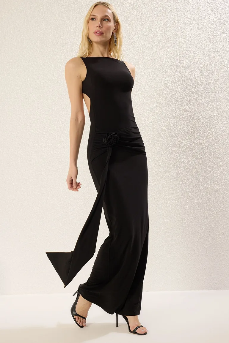 Black Rose Detailed Knitting Chic Maxi Evening Dress & Graduation Dress Trendyol : Evening Dresses : VogaCloset Bahrain Black Rose Detailed Knitting Chic Maxi Evening Dress & Graduation Dress Trendyol : Evening Dresses : VogaCloset Bahrain