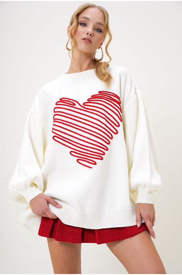 Women's Ecru Crew Neck Cord Embroidered Winter Oversize Knitted Sweater