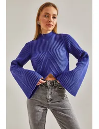 Women's Half Turtleneck Patterned Crop Sweater - 6