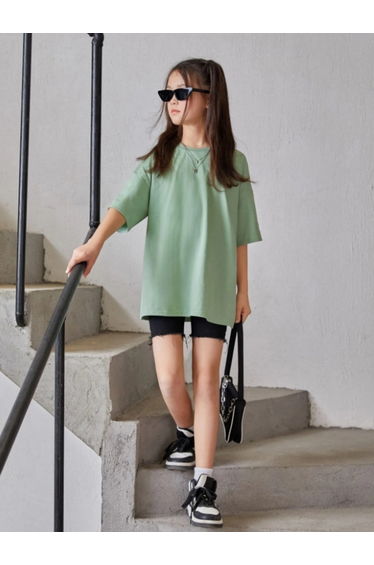 Girls Green Graphic Oversized T-Shirt