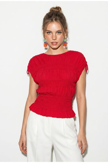 LUCCI Fitted Sleeveless Knit Blouse With Tie Detail