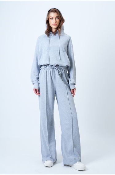 Women's grey melange kangaroo pocket crop sweatshirt and relaxed fit cropped pants set