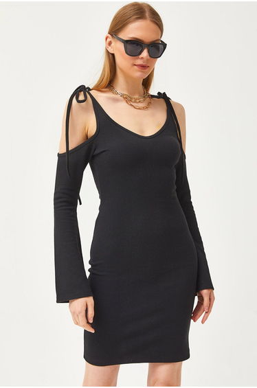 Women's Black Strap Tied Spanish Sleeve Waffle Dress