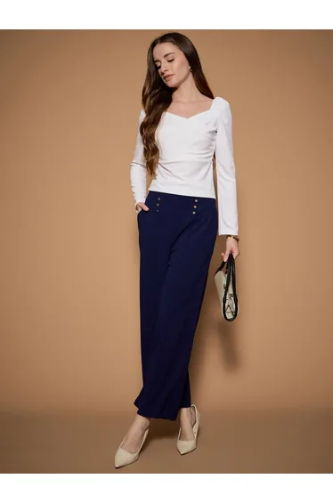 بنطلون بأرجل عريضة بخصر عالي بأزرار