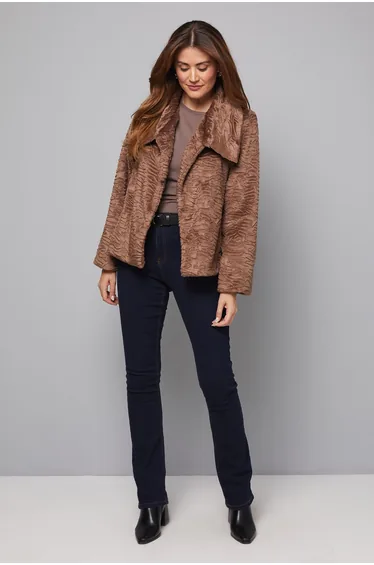 معطف واليس فرو بني