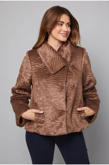 معطف واليس فرو بني