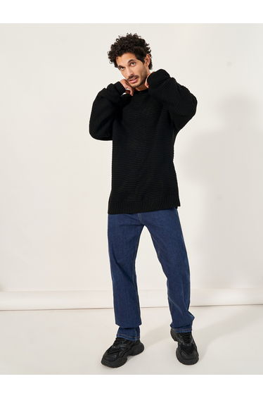 Waffle Knit Textured Relaxed Fit Crew Neck Sweater