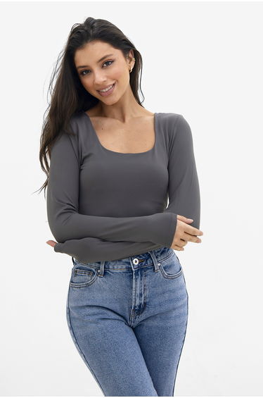 2-WAY DEEP NECK TOP
