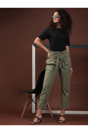 Women Olive Slim Fit Cropped Pants