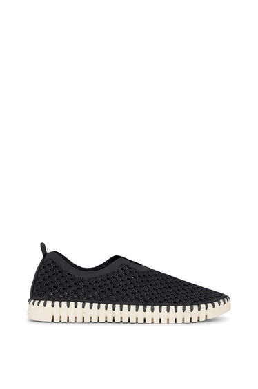 Tulip Laser Cut Out Shoe Black
