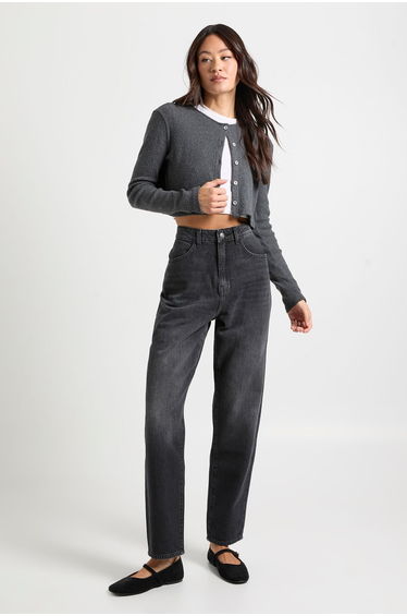 Tall Boohoo Basics High Waist Mom Jean - washed black
