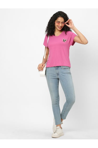 Women Pink Embellished Butterfly Detail V Neck T-Shirt