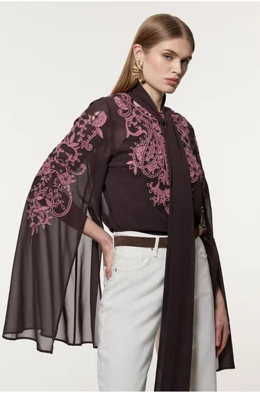 بلوزة شيفون بني بأكمام طويلة - طويلات القامة