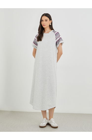 Printed Reglan Sleeve Round Neck Midi Dress