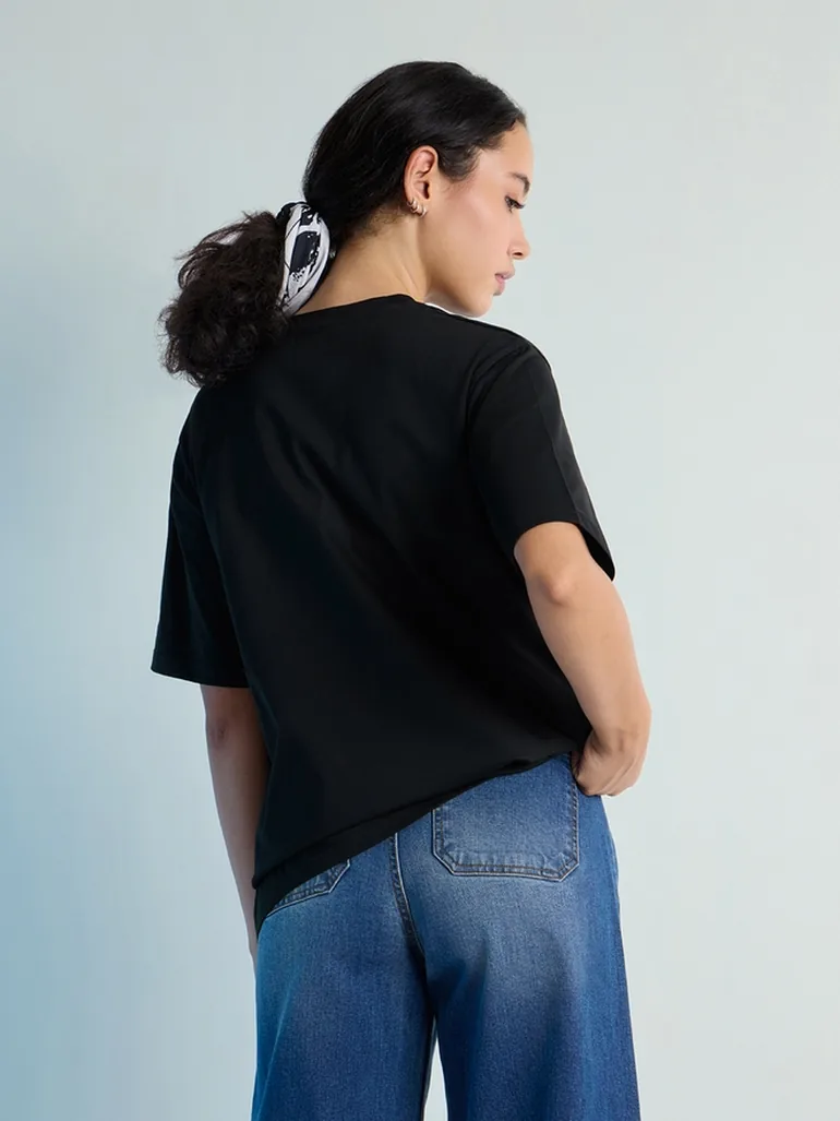 Black Stud Detailed Oversized Round Neck T-Shirt - 4