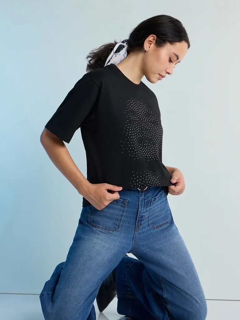 Black Stud Detailed Oversized Round Neck T-Shirt - 2