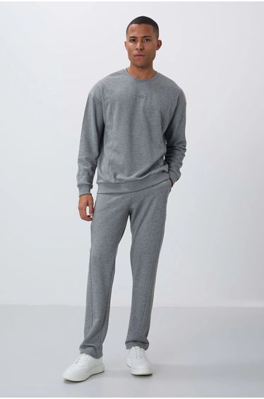 TOMMY Men's Cotton-Polyester Fleece Sweatshirt And Pants Set