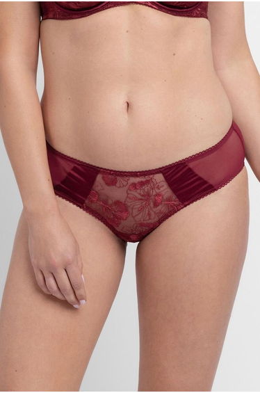 Vanya Briefs