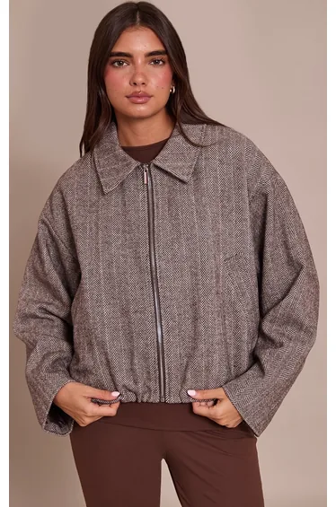 جاكيت بومبر بنقشة متعرجة - بني