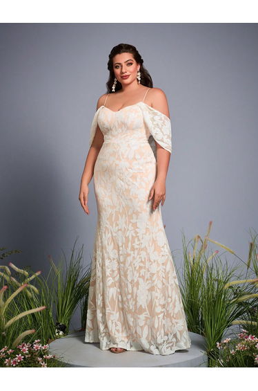 Leely Plus Ivory Lace Off-the-Shoulder Mermaid Evening Gown