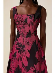 Jacquard Square Collar Sleeveless Midi Dress - 6