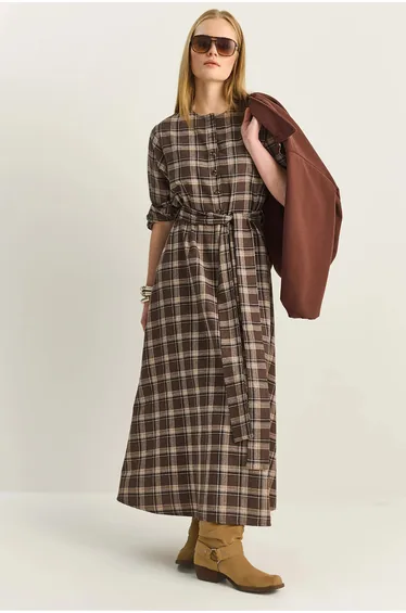 LUCCI Plaid Midi Dress with Belt
