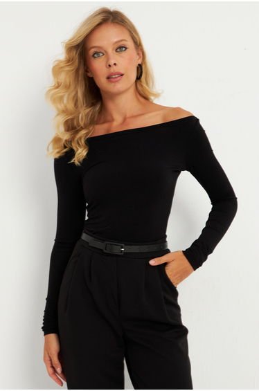 Women's Black Top