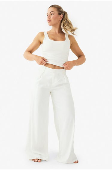 Buttery Soft Built in Padded Scoop Neck Vest Top - cream