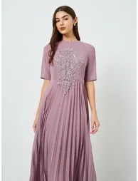 Women Lilac Embroidered Lace Pleated Maxi Dress - 2