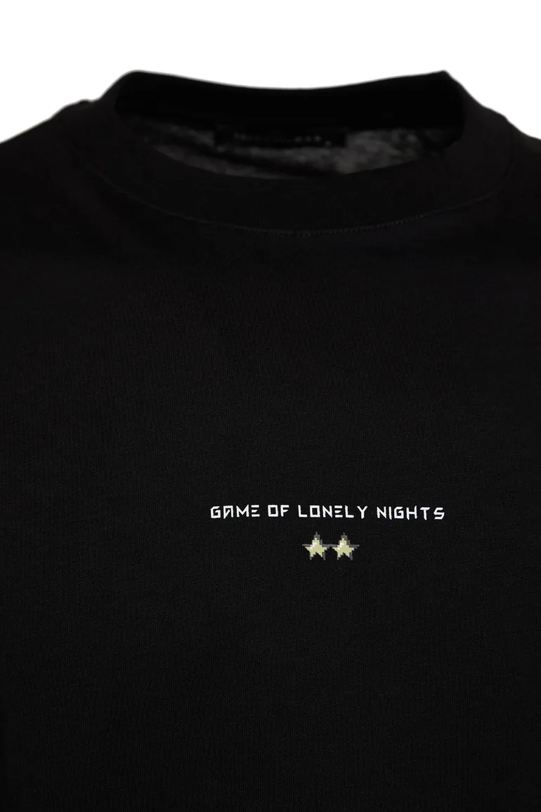 Black Men's Oversize/Wide Cut Crew Neck Short Sleeve Game Over Printed T-Shirt - 7