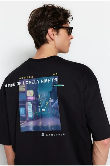 Black Men's Oversize/Wide Cut Crew Neck Short Sleeve Game Over Printed T-Shirt