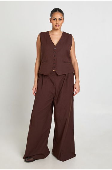 Plus Linen Look Waistcoat - chocolate