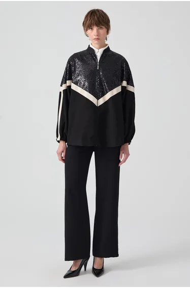 STRIPED CREPE SWEAT WITH SEQUIN DETAIL