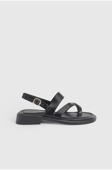 Faith: Isabelle Faux Leather Toe Loop Chunky Flat Sandals