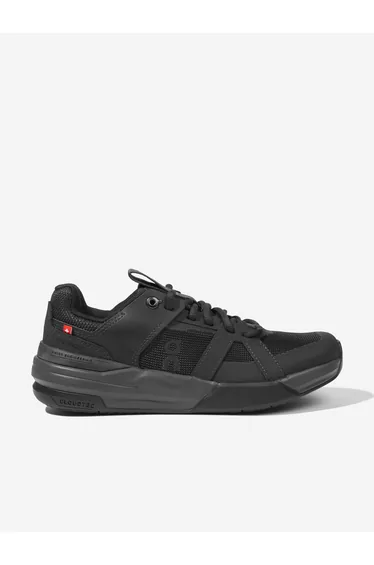 Kids The Roger CH Pro Youth Trainers in Black
