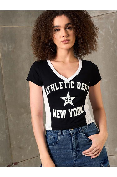 Black New York Print V Neck Fitted T-Shirt