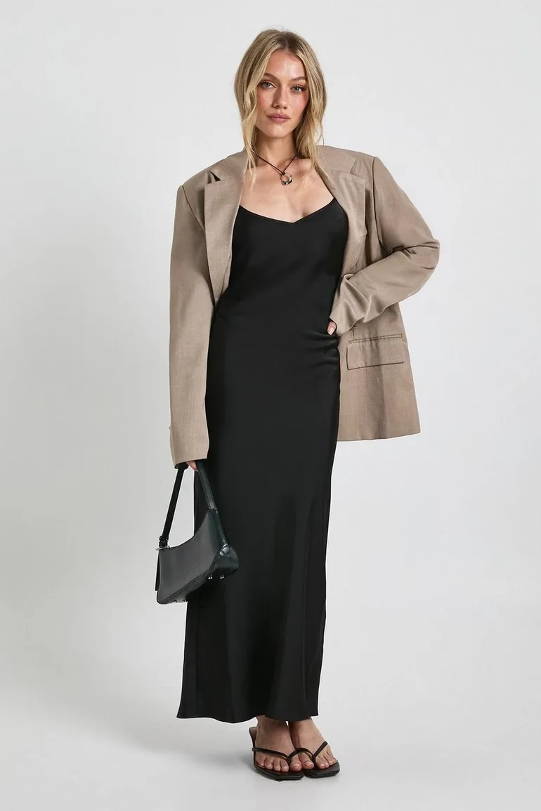 Petite Satin Slip Column Maxi Dress - black Boohoo : Dresses : VogaCloset  Oman